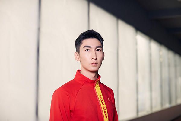 国产一区二区精品久久凹凸